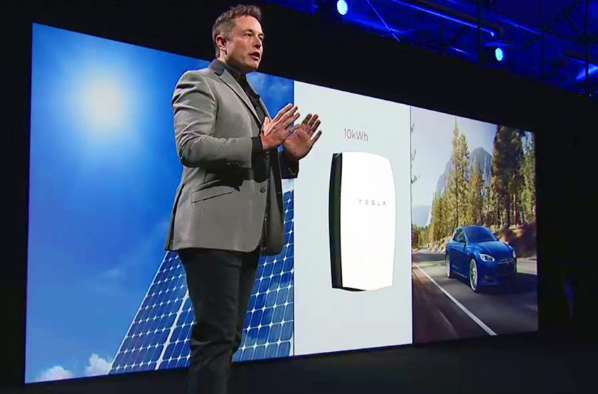  Tesla Powerwall, Musk porta le batterie in casa. Per convertire il mondo al solare