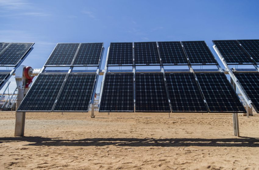  Pannelli solari bifacciali: un algoritmo ne incrementa l’efficienza