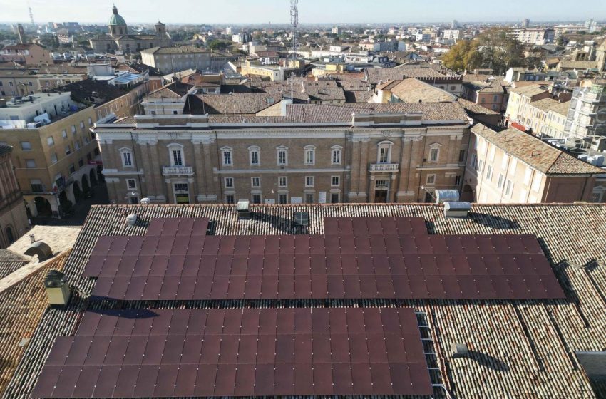  Fotovoltaico ed edifici storici: il Teatro Alighieri di Ravenna