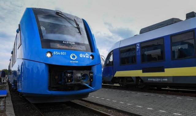  Treni elettrici ad idrogeno: i primi in servizio in Germania