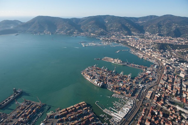  Scandali spezzini 1 e sentenza cassazione: i dragaggi tradizionali inquinano!!