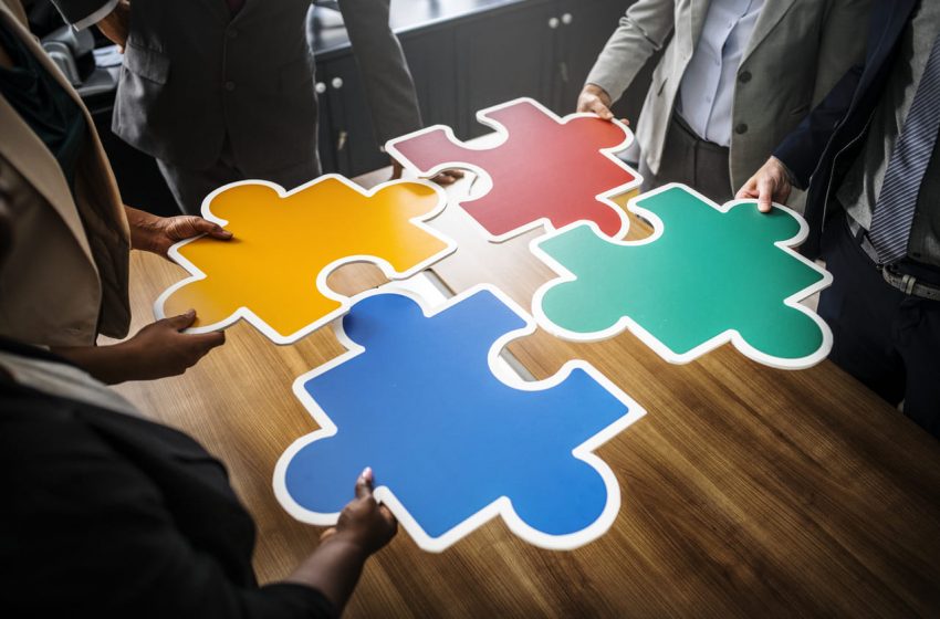 Collaboriamo