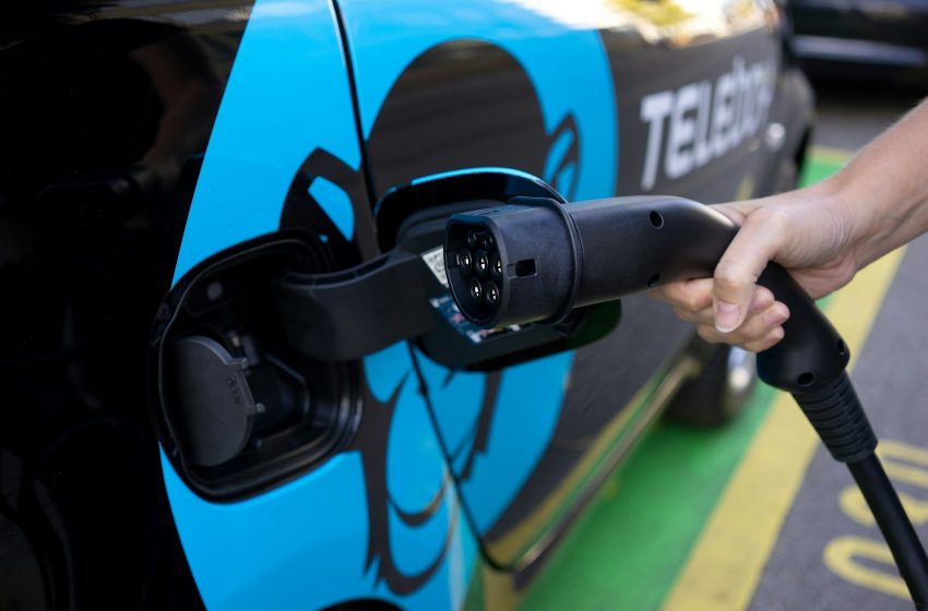  Decarbonizzazione dei trasporti: Smart Mobility Report 2024