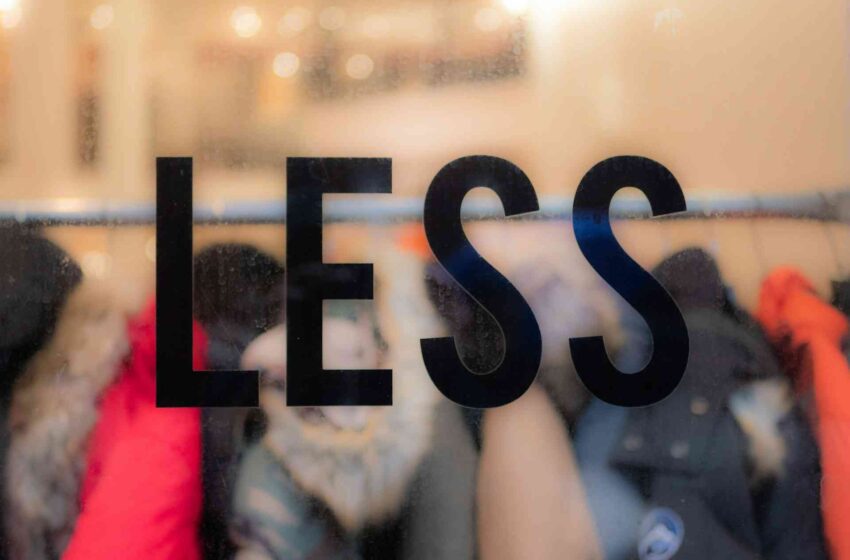  Dalle leggi suntuarie al fast fashion: desideri, identità e liberazione